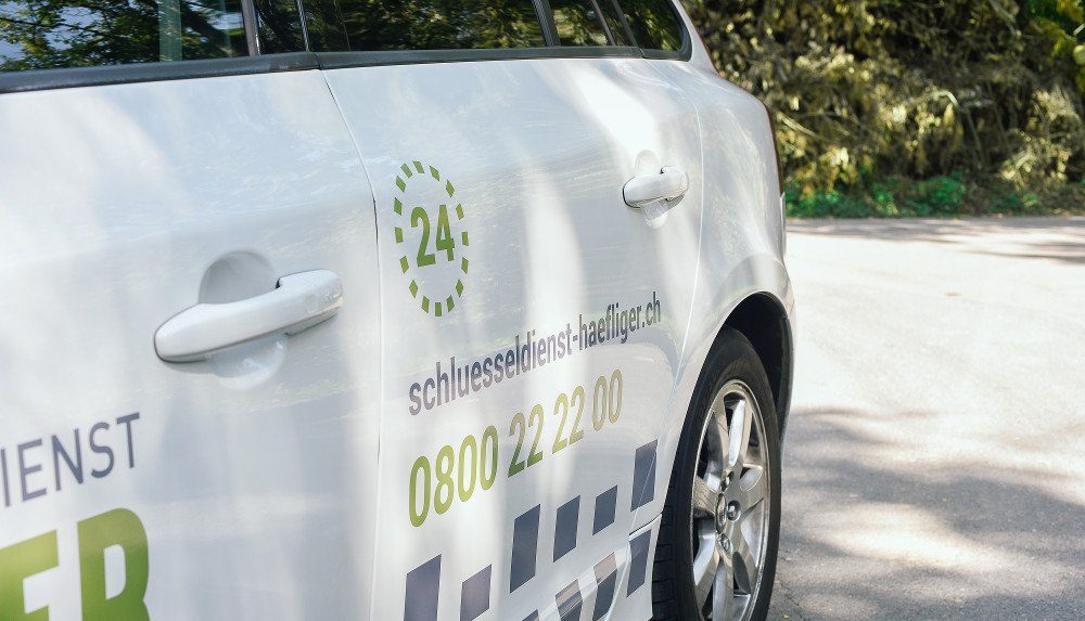Schlüsseldienst Rümlang Einsatzfahrzeug